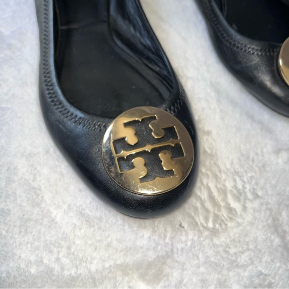 Tory Burch Classic Reva Butter Soft Leather Black Gold Ballet Flats Women's 6.5M - Picture 3 of 10